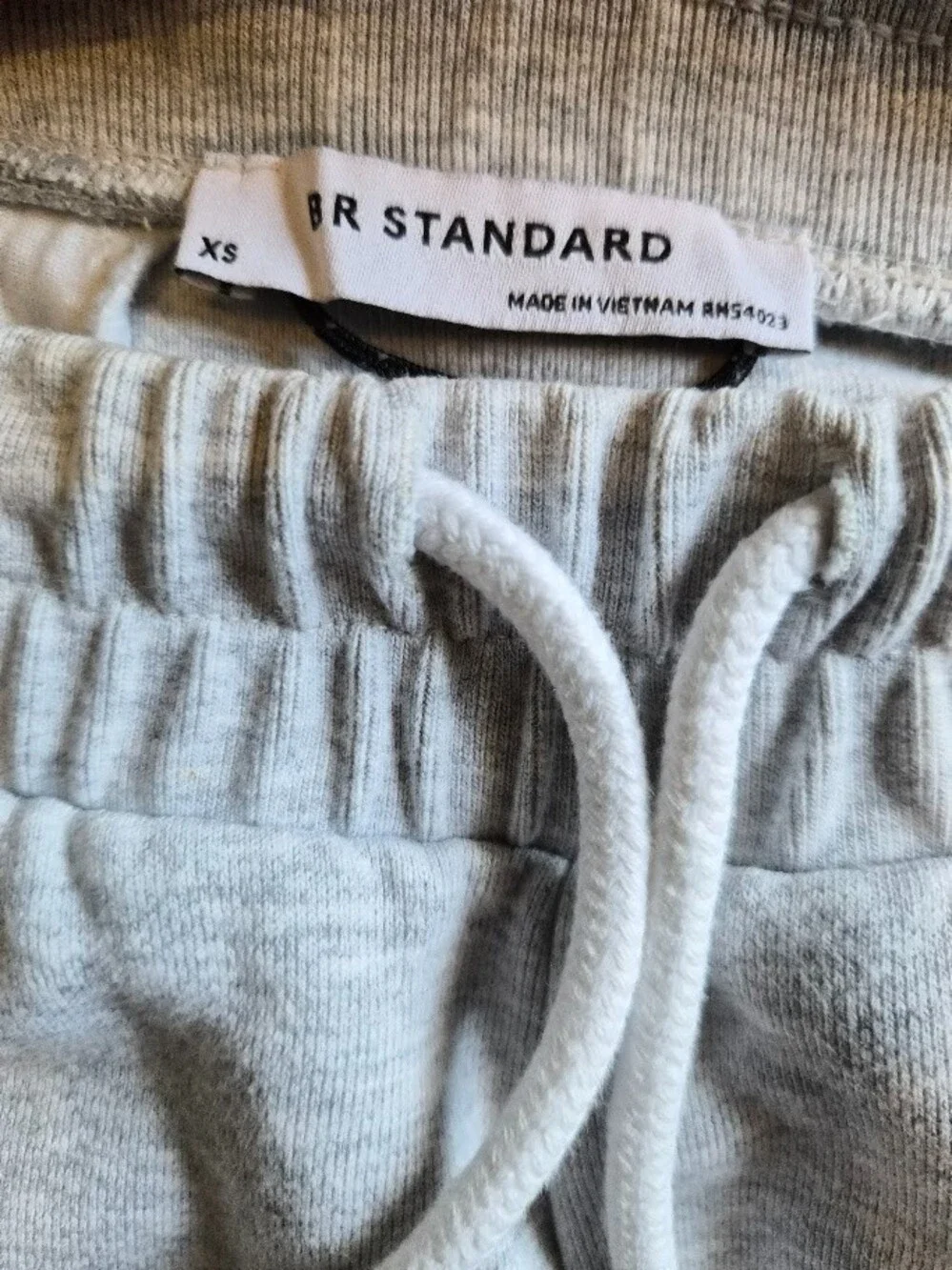 Banana Republic BR Standard Heavyweight Fleece Shorts Mens XS Grey 690896-00